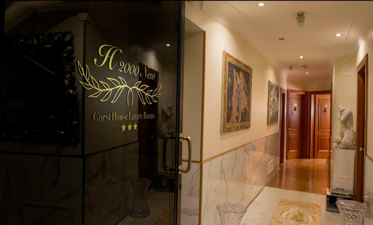 Luxury Rooms H 2000 Roma Exterior foto